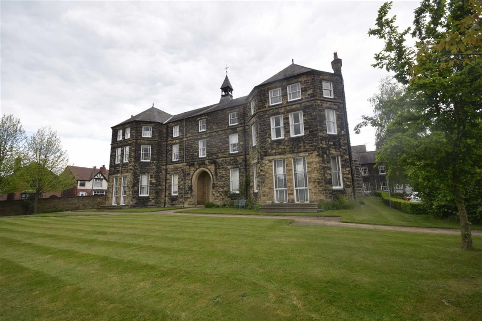 St Laurence Gardens, Belper